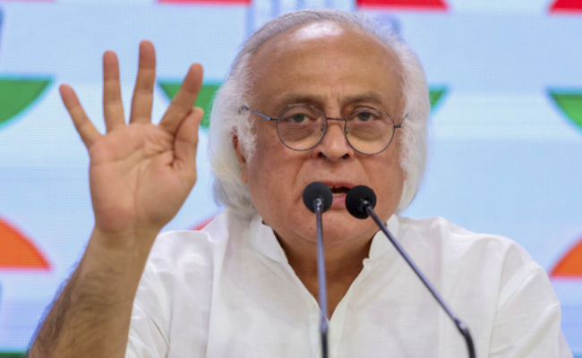 Damage control: Congress slams BJP after it distances itself from MPs' criticism of SC